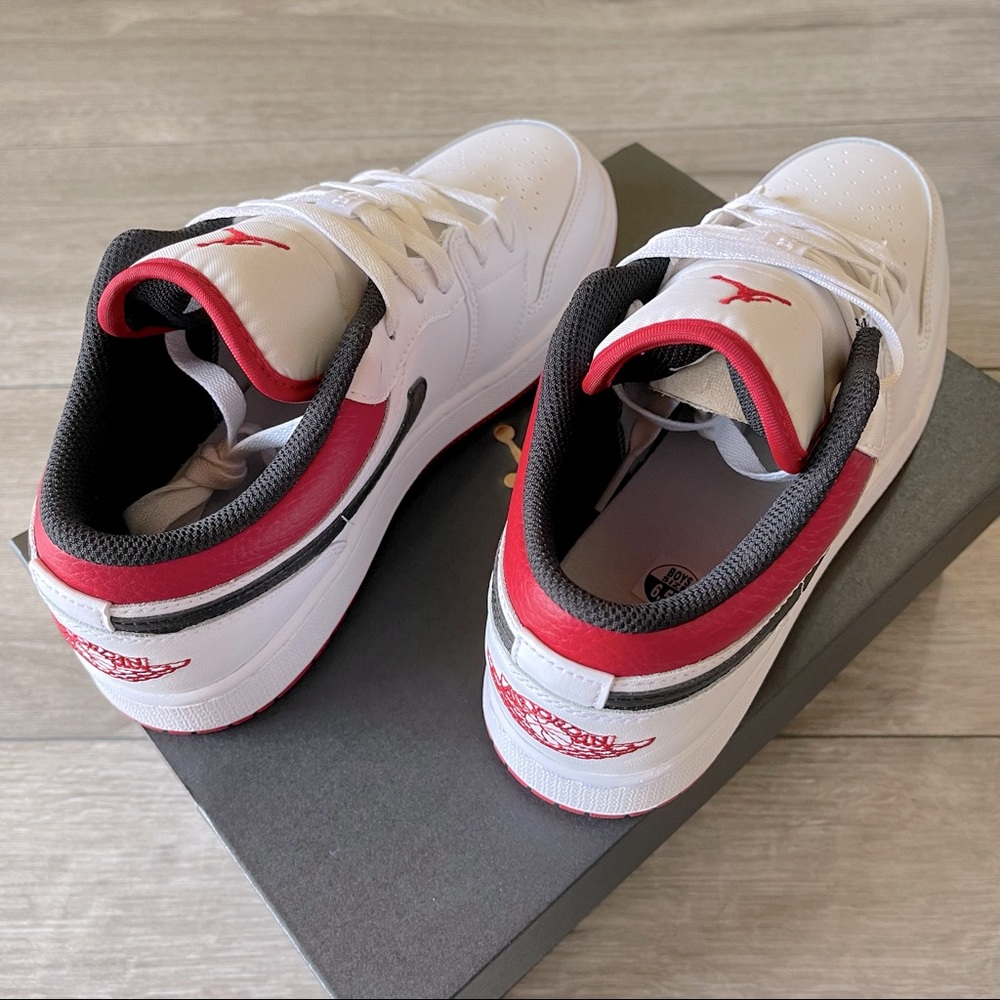 ❤️🤍Air Jordan 1 Low GS New WRB🤍❤️ - Picture 7 of 9